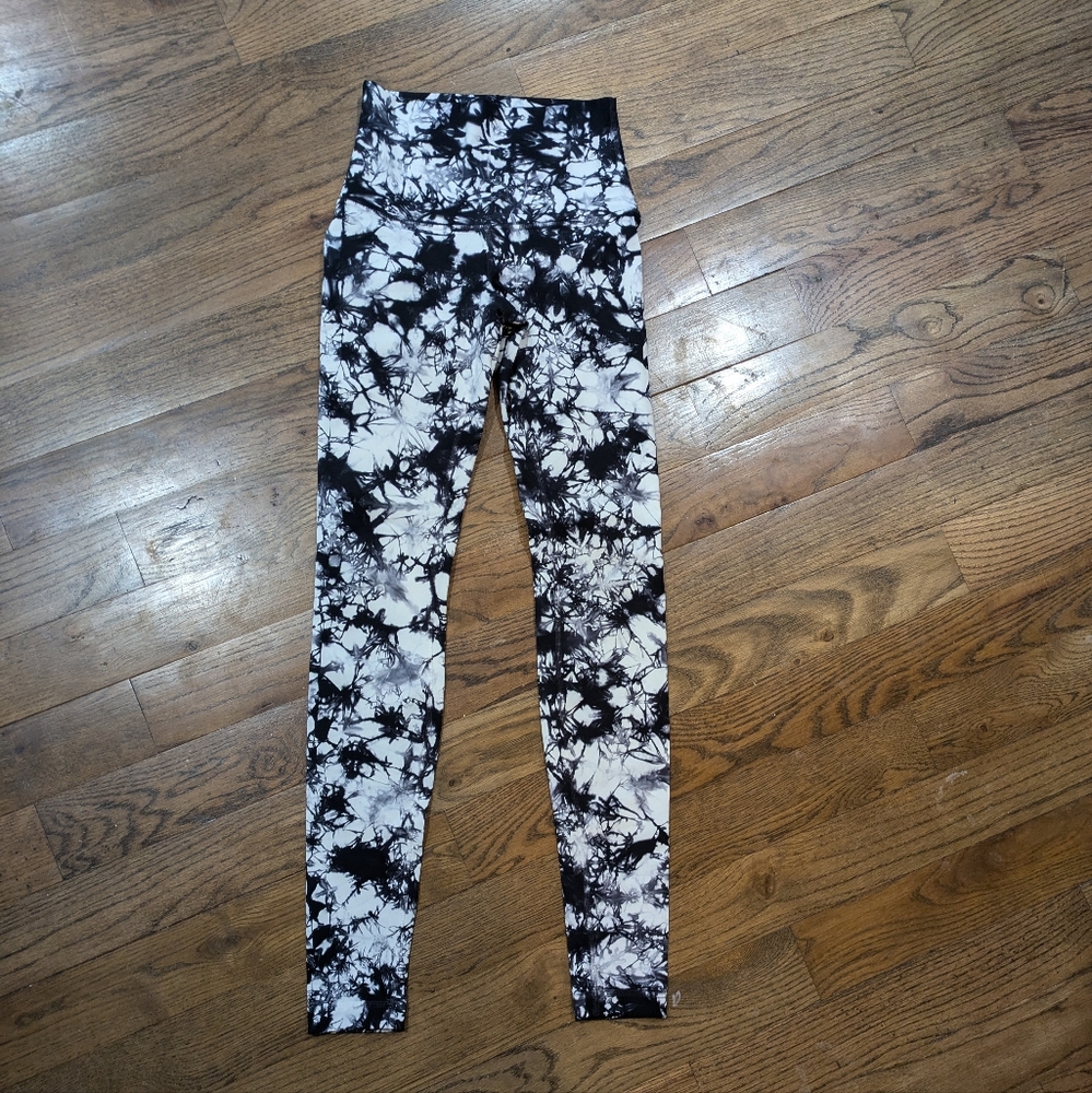 lululemon leggings tie dye